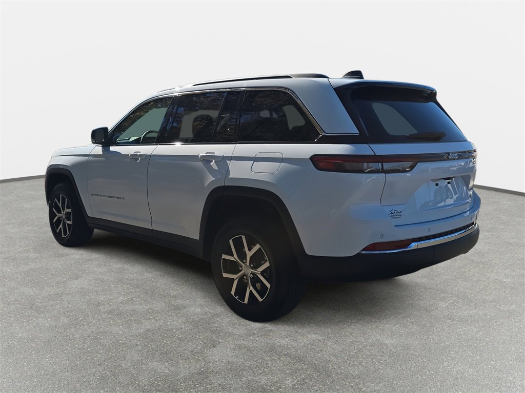 New 2025 Jeep Grand Cherokee Limited image 7