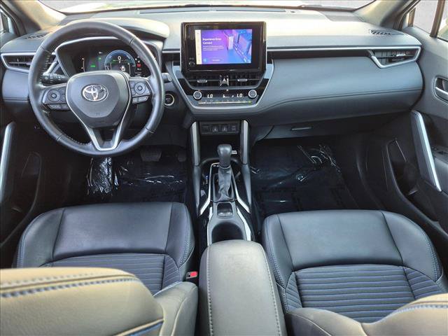 Certified 2023 Toyota Corolla Cross AWD Hybrid w/ Convenience Package image 18