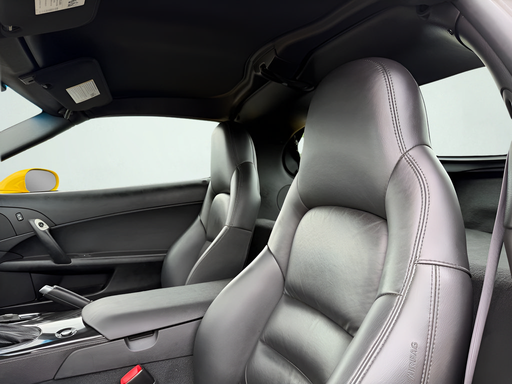 Used 2010 Chevrolet Corvette Grand Sport RWD image 33