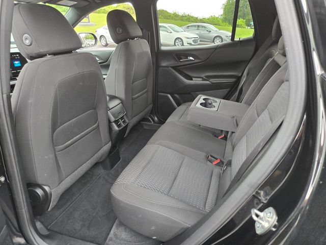 Used 2025 Chevrolet Equinox LT AWD/4WD image 16