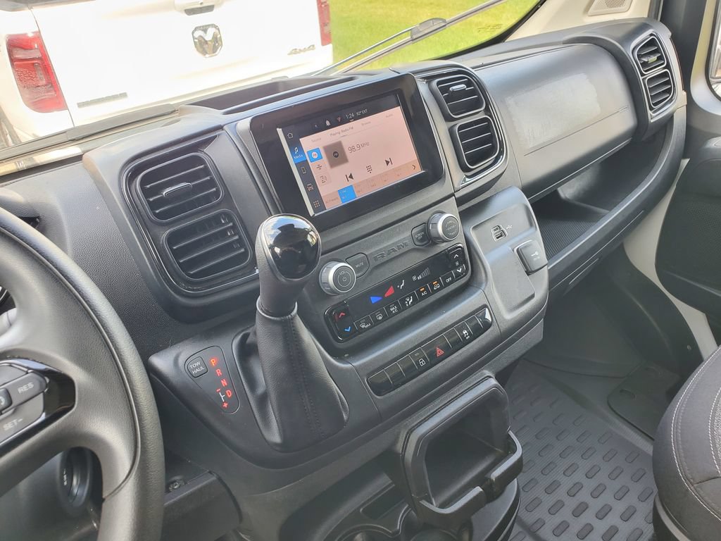Used 2025 RAM ProMaster 2500 w/ U-Haul Equipment Group FWD image 19