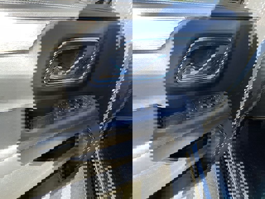 Certified 2023 Chevrolet Tahoe High Country image 22