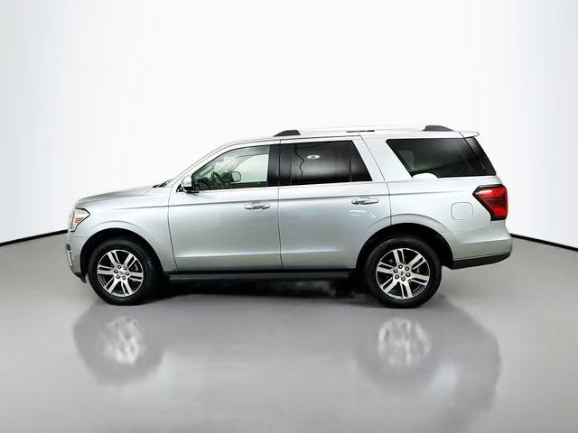 Used 2023 Ford Expedition Limited AWD/4WD image 4
