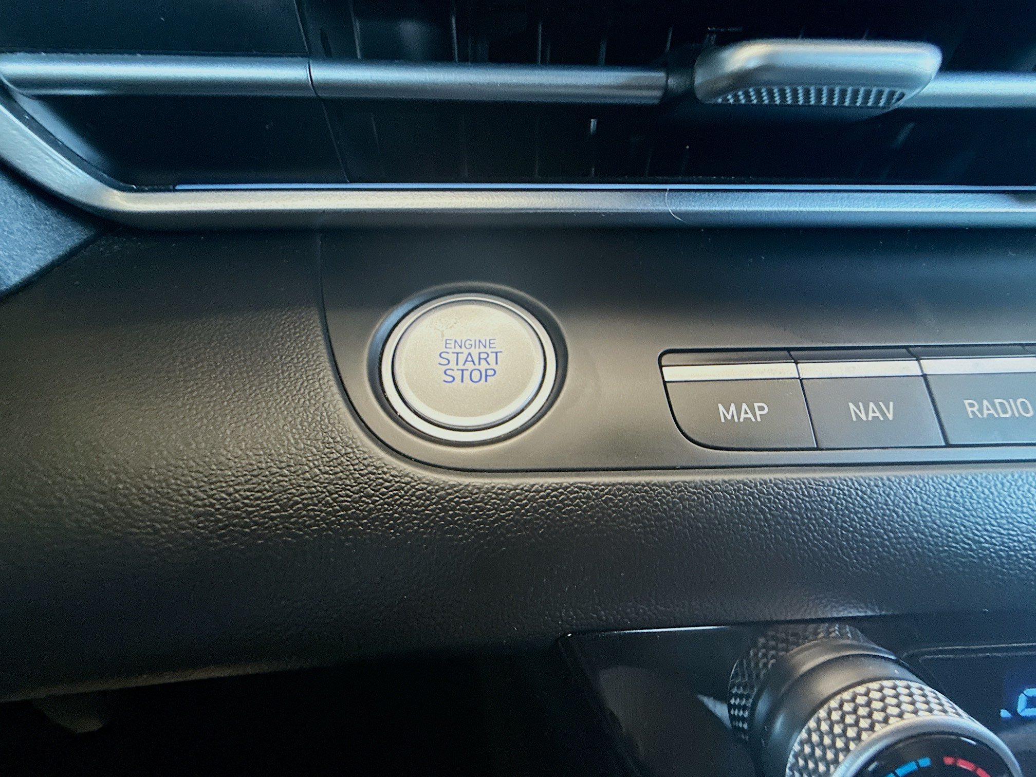 Certified 2025 Hyundai Elantra Sport FWD image 36
