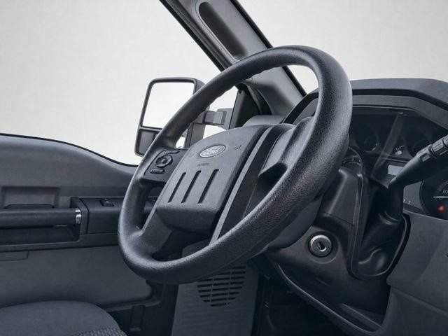 Used 2015 Ford F250 XL w/ Power Equipment Group AWD/4WD image 26