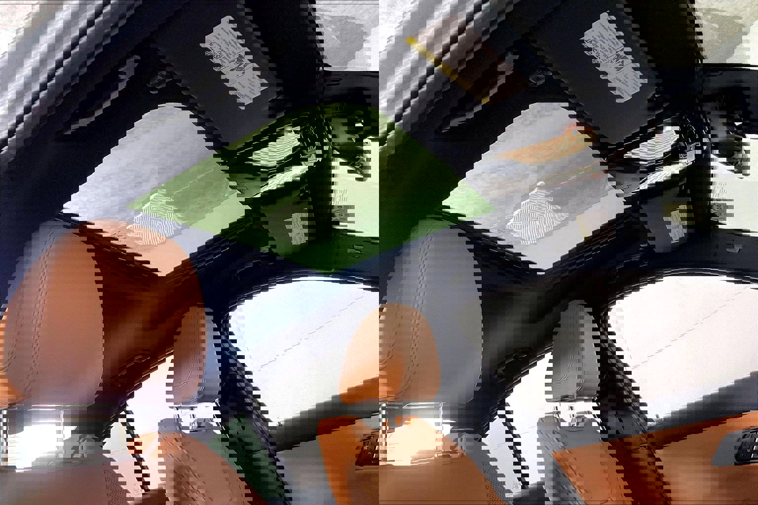 Certified 2025 BMW 330i xDrive Sedan w/ Convenience Package image 22