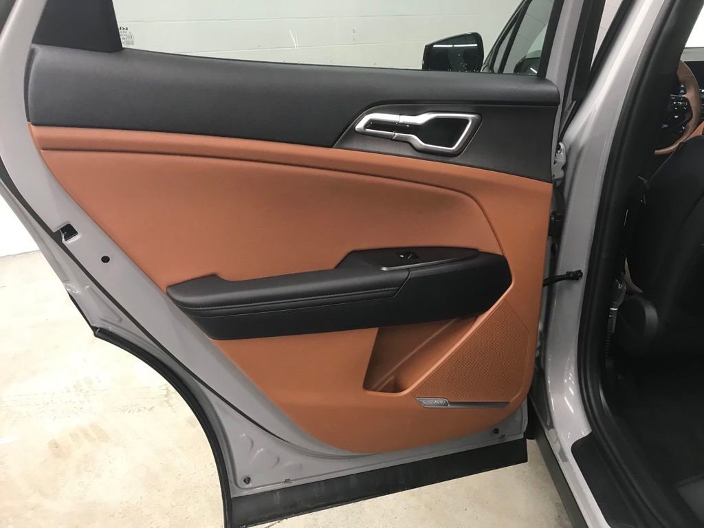 Used 2026 Kia Sportage X-Line w/ X-Line Technology Package image 25