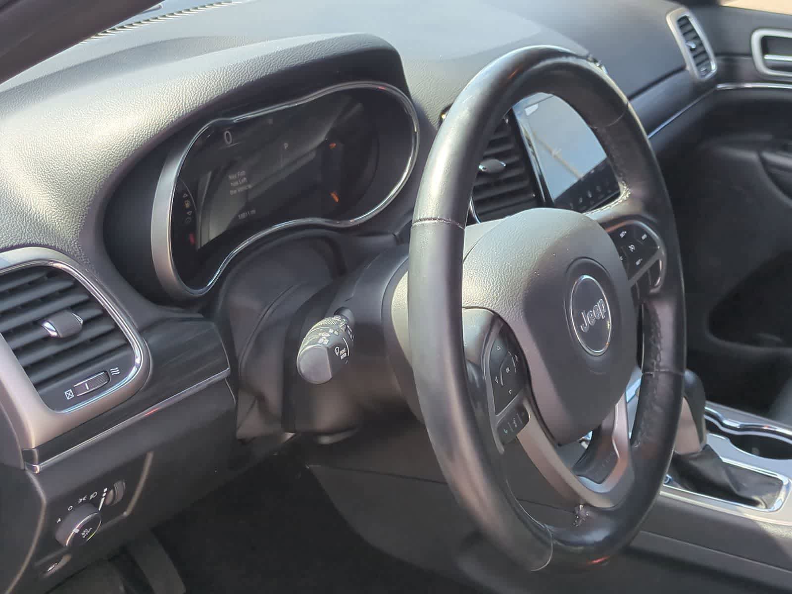 Used 2019 Jeep Grand Cherokee Limited AWD/4WD image 10