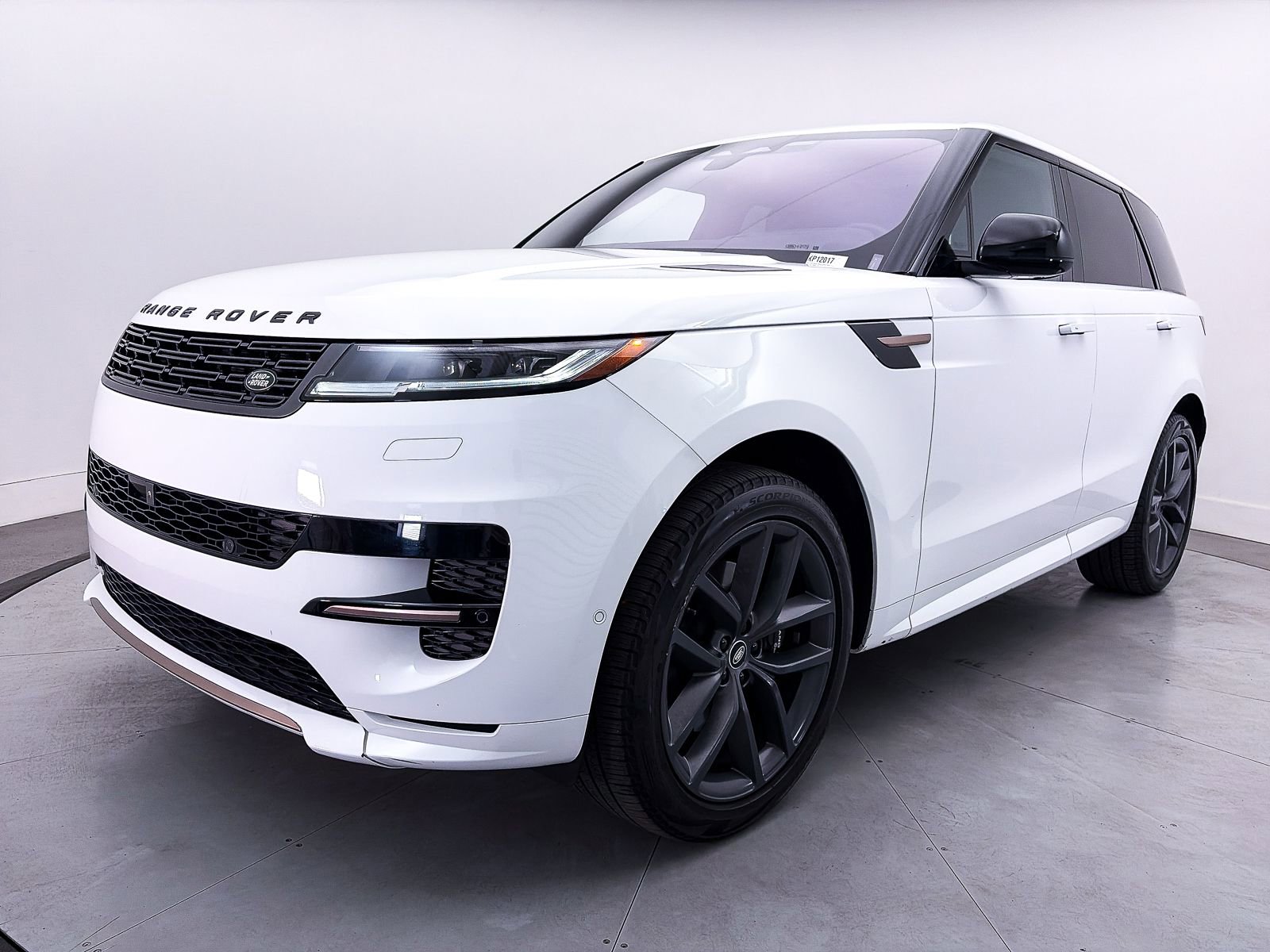 Used 2023 Land Rover Range Rover Sport SE Dynamic AWD/4WD image 15