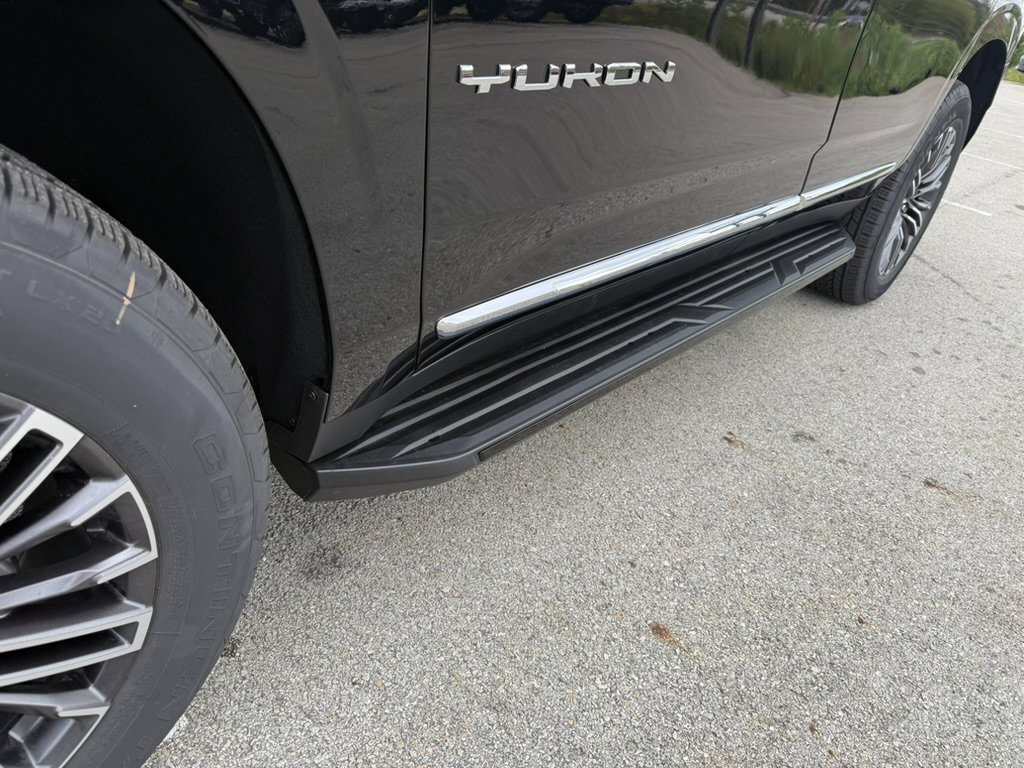 New 2026 GMC Yukon Elevation w/ LPO, Floor Liner Package image 10