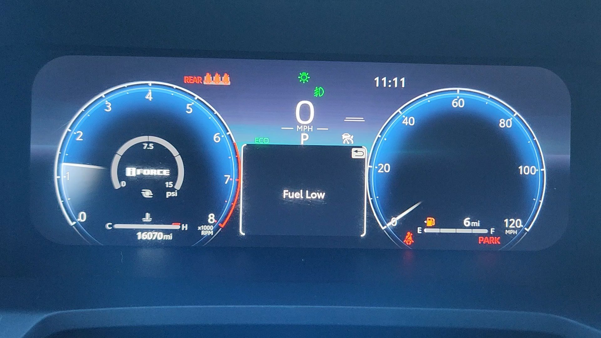 Used 2024 Toyota Tacoma TRD Sport image 11