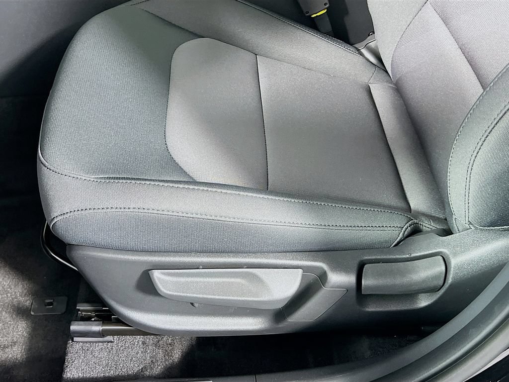 New 2026 Kia Niro LX FWD image 15