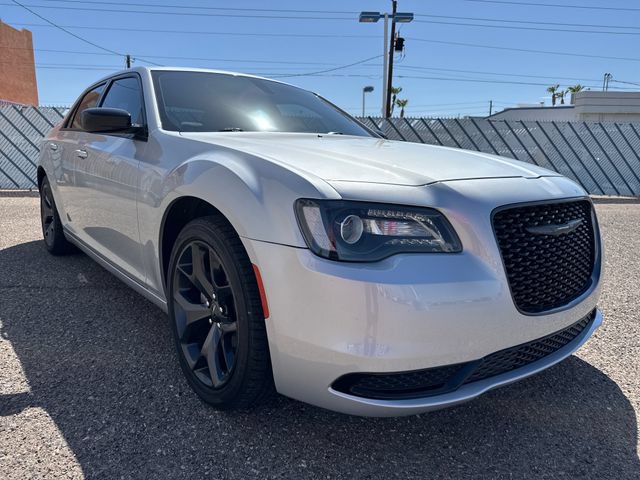 Used 2023 Chrysler 300 Touring w/ Sport Appearance Package RWD image 7