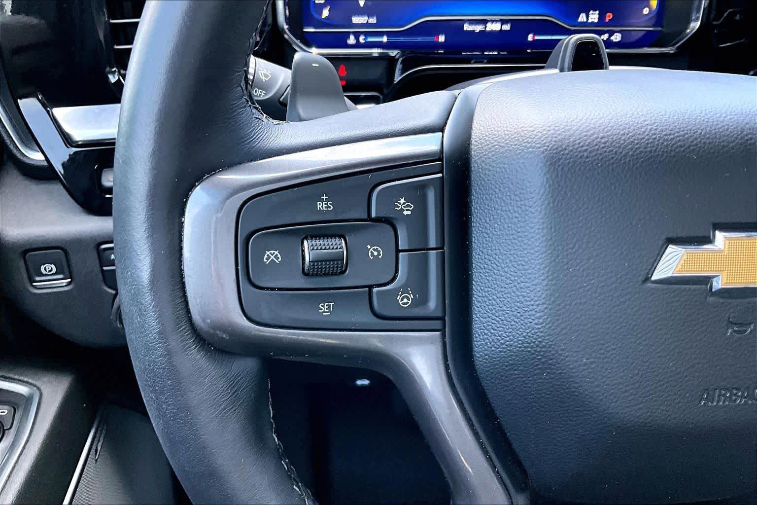 Used 2024 Chevrolet Silverado 1500 High Country w/ Technology Package AWD/4WD image 22