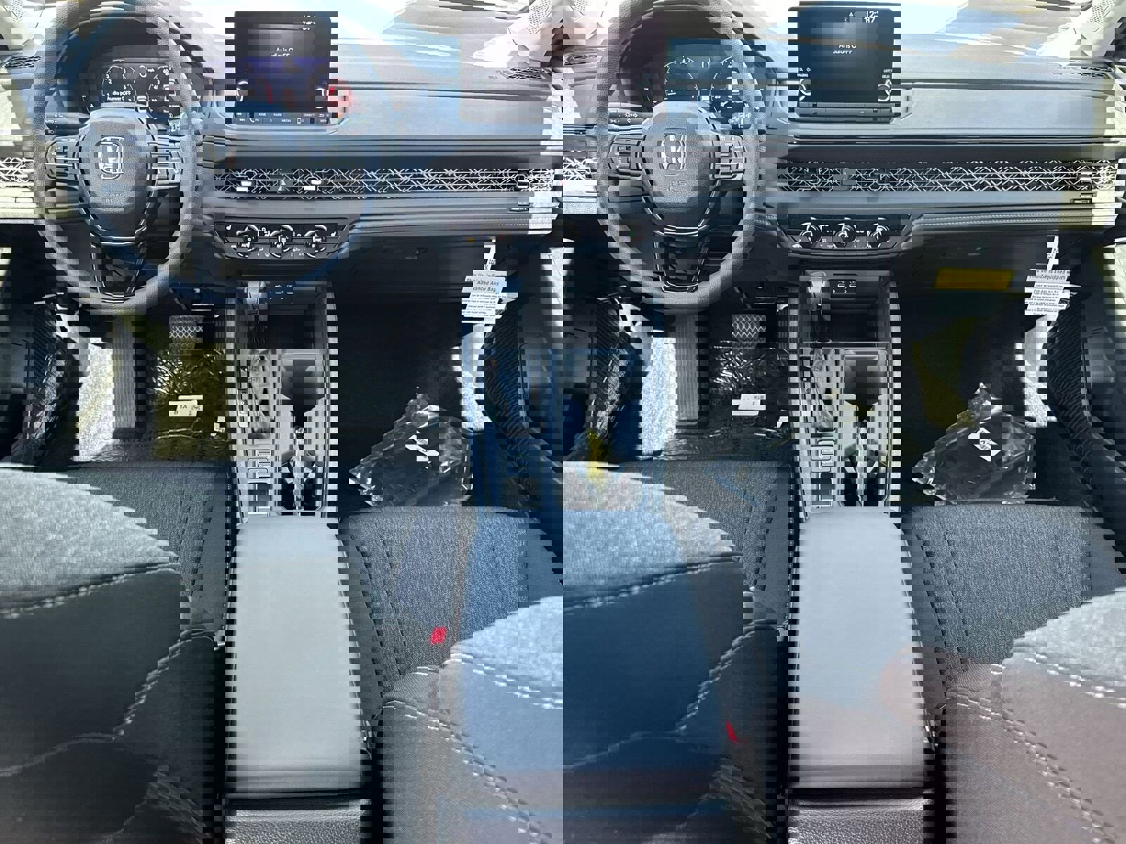 New 2025 Honda Accord SE image 9