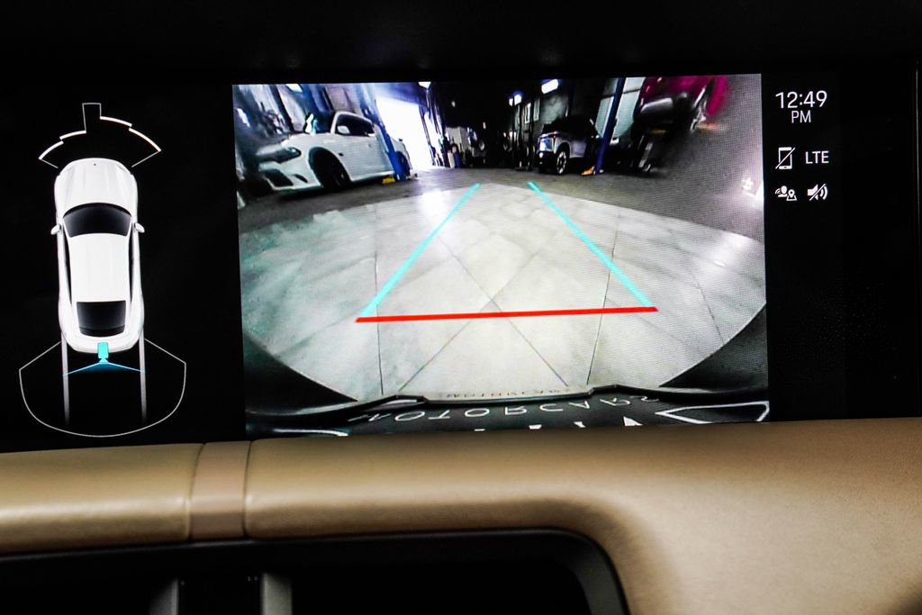 Used 2020 Porsche Taycan 4S image 31