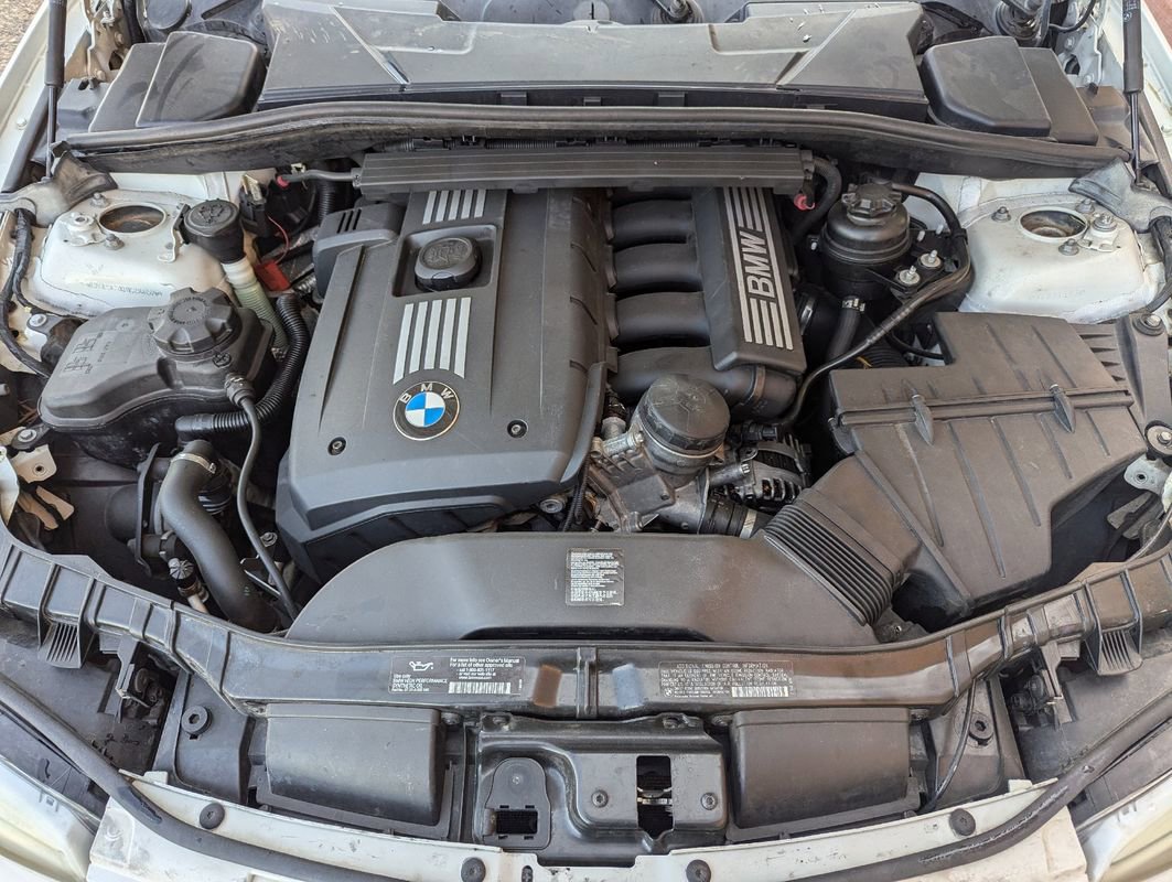 Used 2013 BMW 128i Coupe w/ Technology Pkg image 26