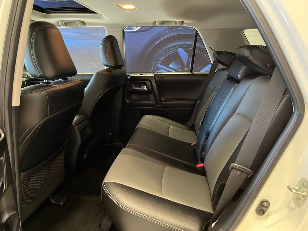 Used 2023 Toyota 4Runner SR5 Premium w/ Moonroof Package AWD/4WD image 18