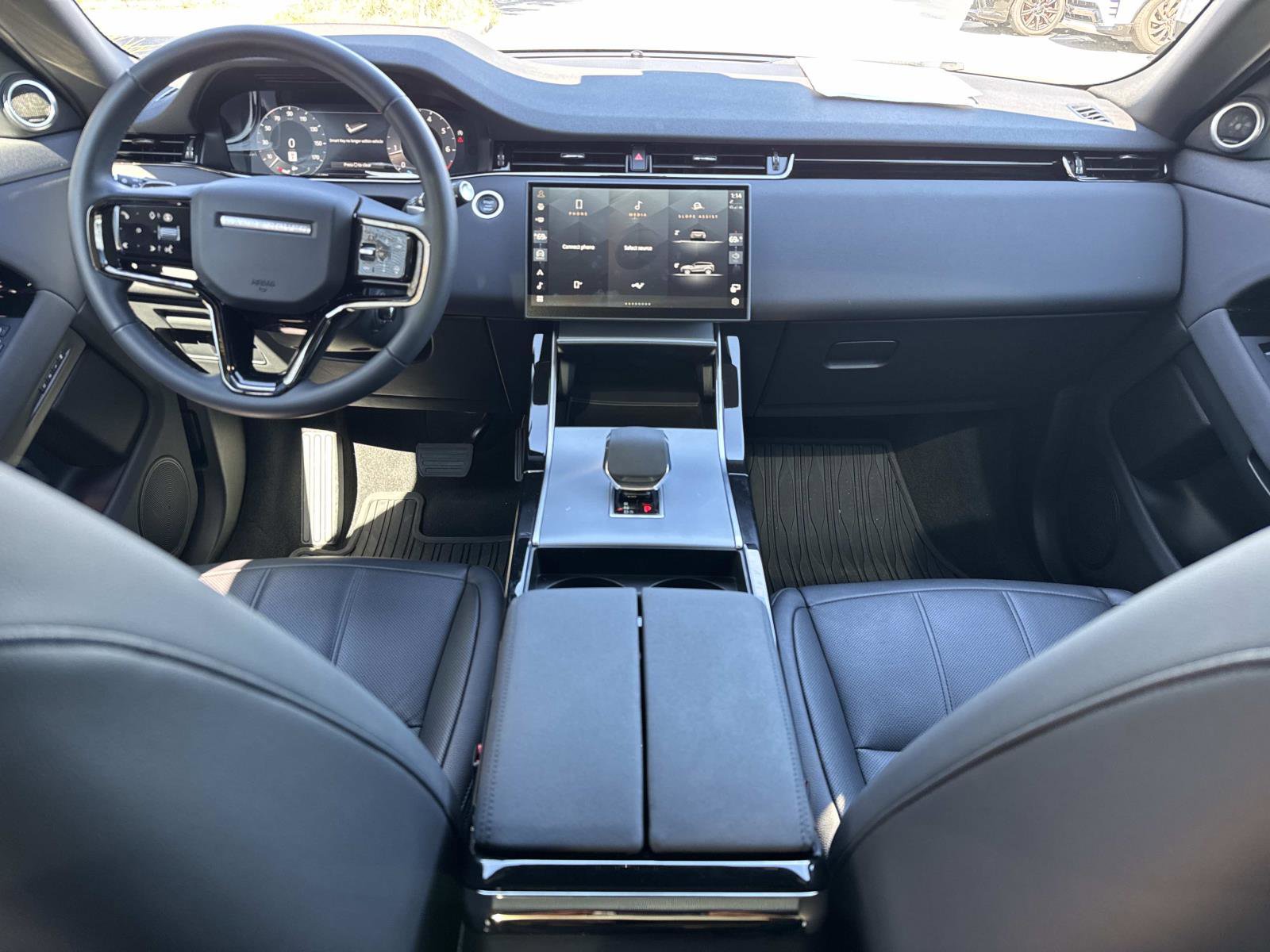 Certified 2025 Land Rover Range Rover Evoque S image 16