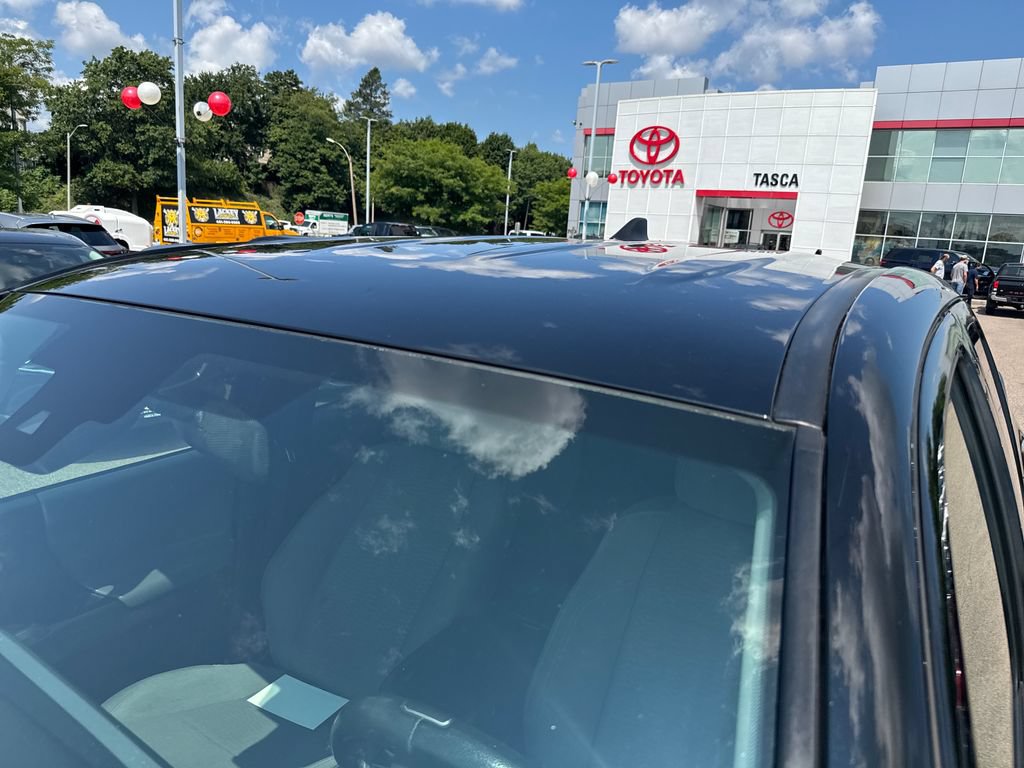 Used 2018 Toyota Tacoma SR5 AWD/4WD image 43