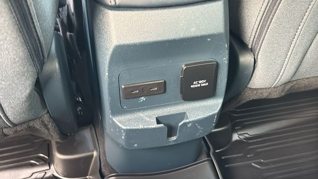 Used 2025 Ford Maverick XLT w/ Equipment Group 301A AWD/4WD image 7