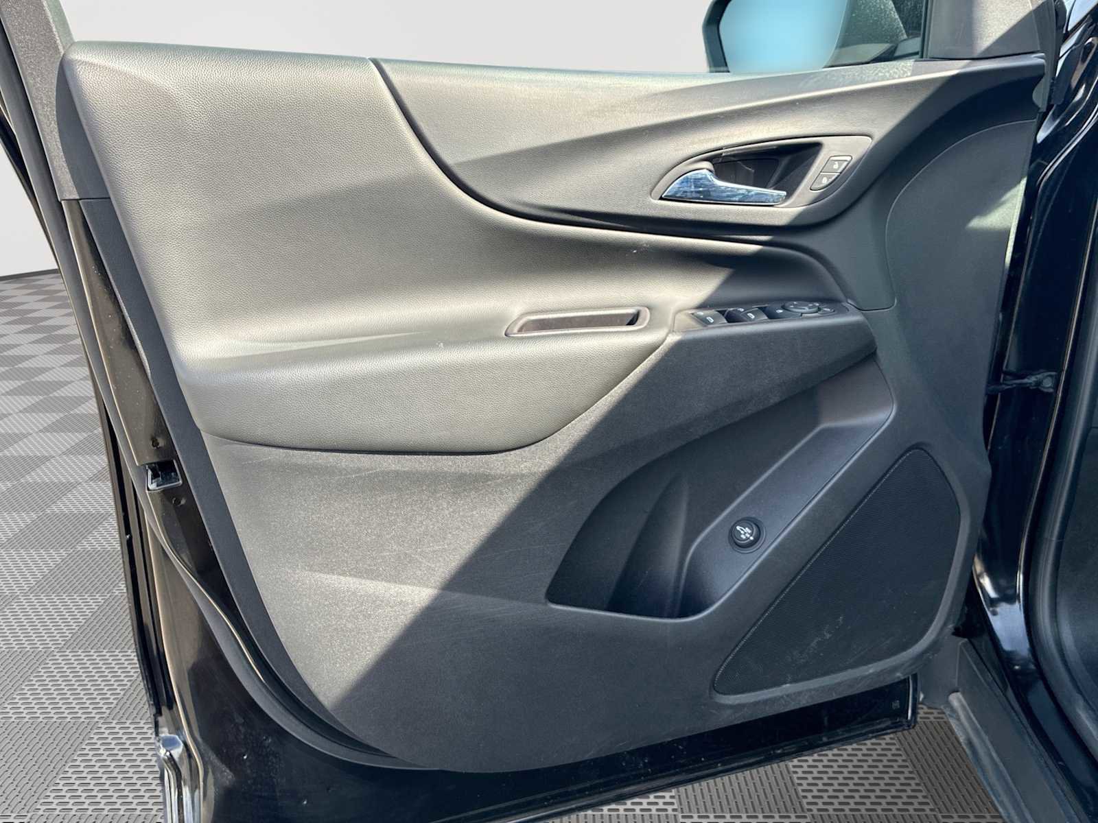 Certified 2020 Chevrolet Equinox LT image 21