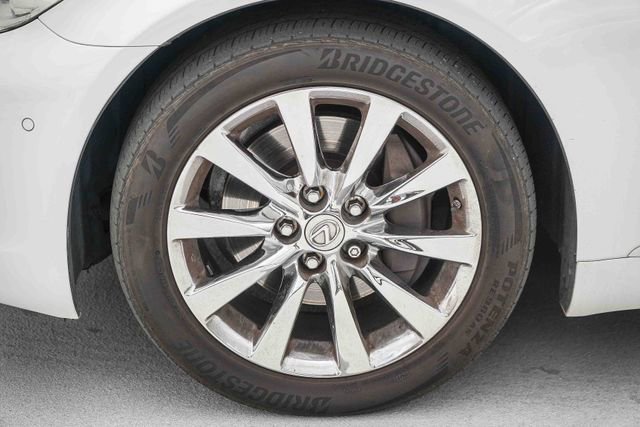 Used 2011 Lexus LS 460 w/ Comfort Pkg image 11