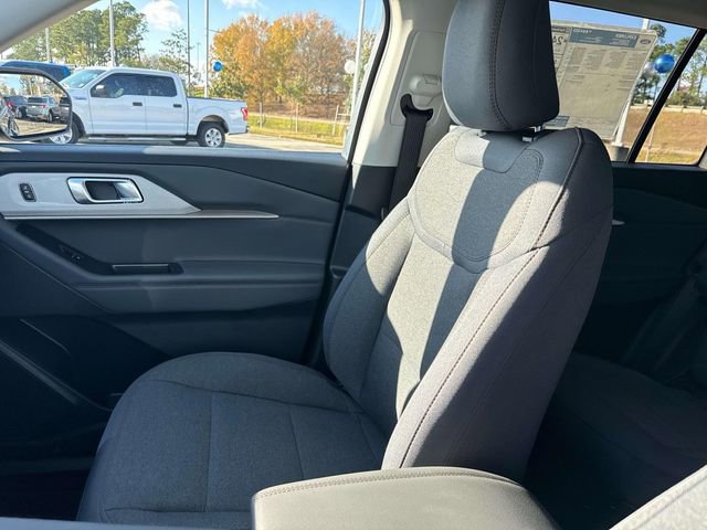 New 2026 Ford Explorer Active image 17