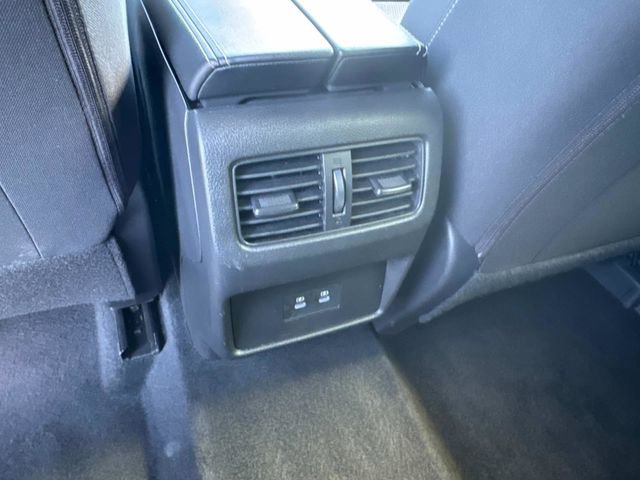 Used 2025 Nissan Rogue SV FWD image 17