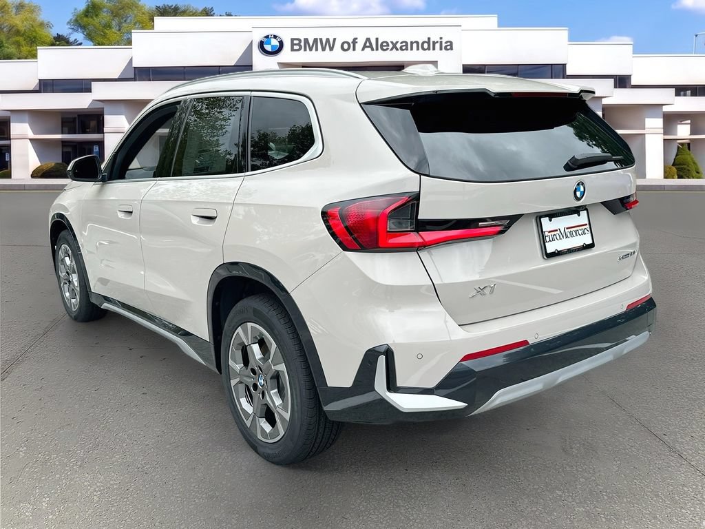 New 2027 BMW X1 xDrive28i AWD/4WD image 7