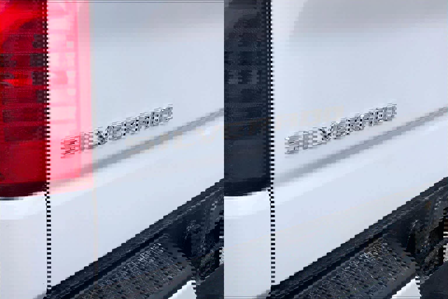 Used 2024 Chevrolet Silverado 1500 Custom image 18