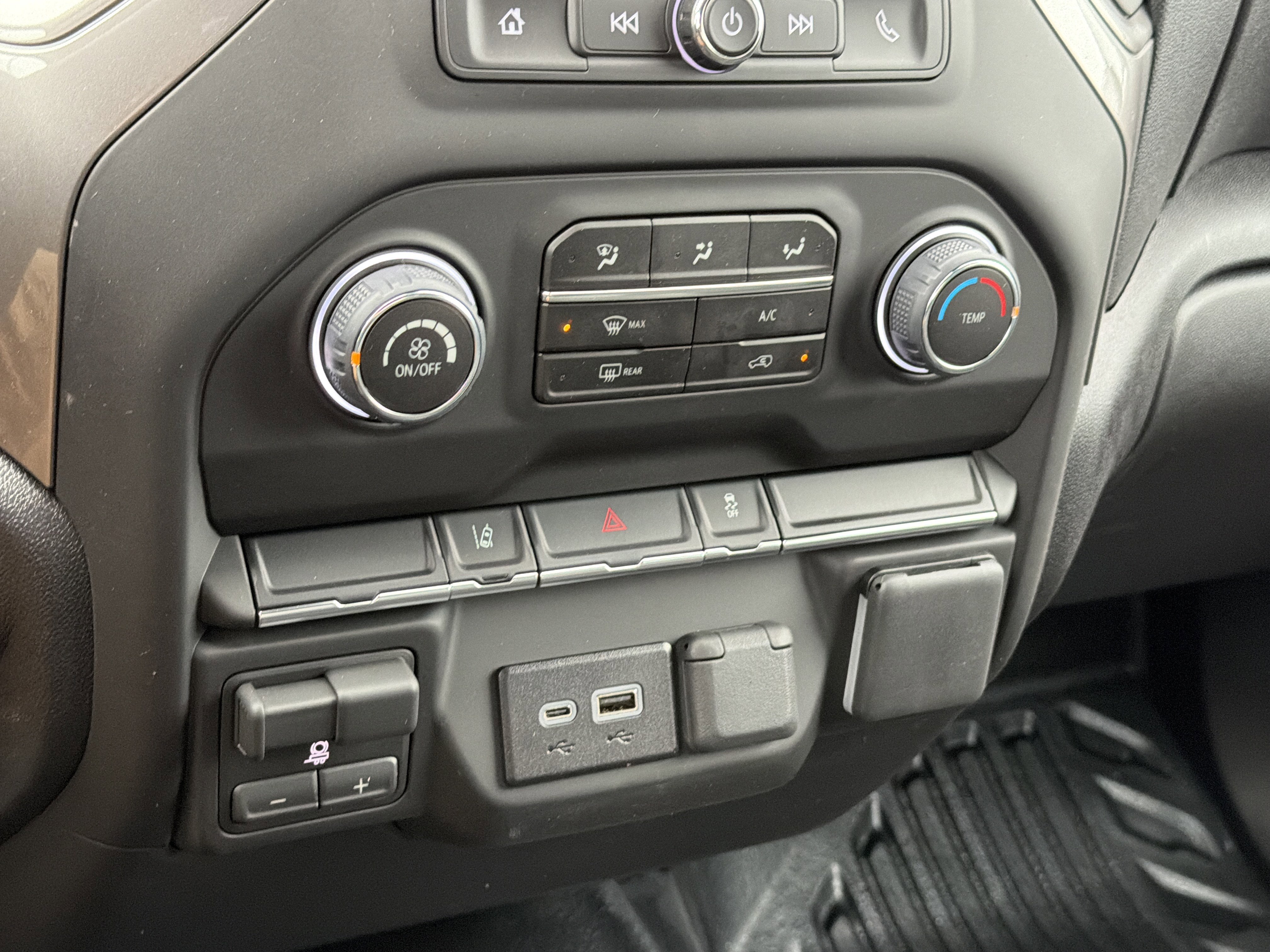 New 2026 Chevrolet Silverado 2500 W/T w/ WT Convenience Package AWD/4WD image 25