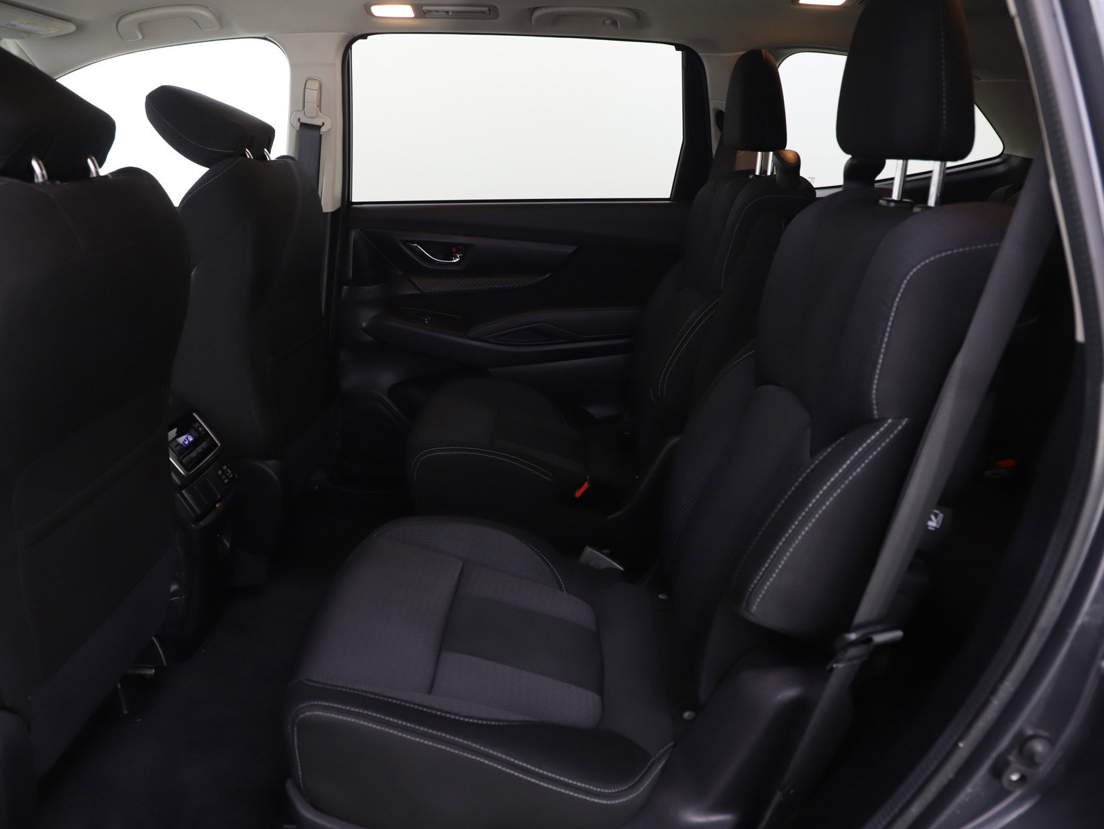 Used 2024 Subaru Ascent Premium w/ Convenience Package image 19