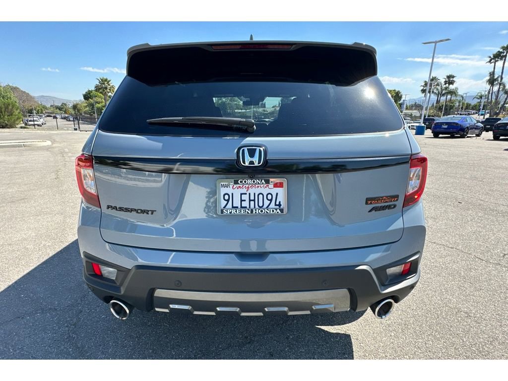 Used 2024 Honda Passport TrailSport image 4