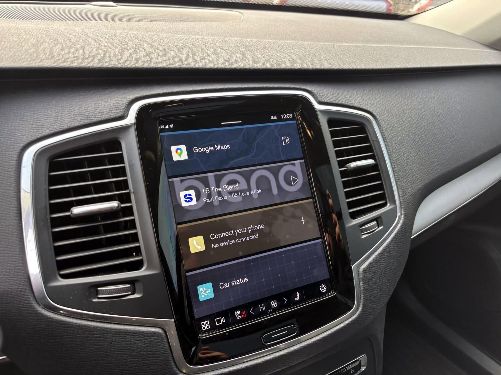 Used 2023 Volvo XC90 B5 Core w/ Protection Package Premier image 20