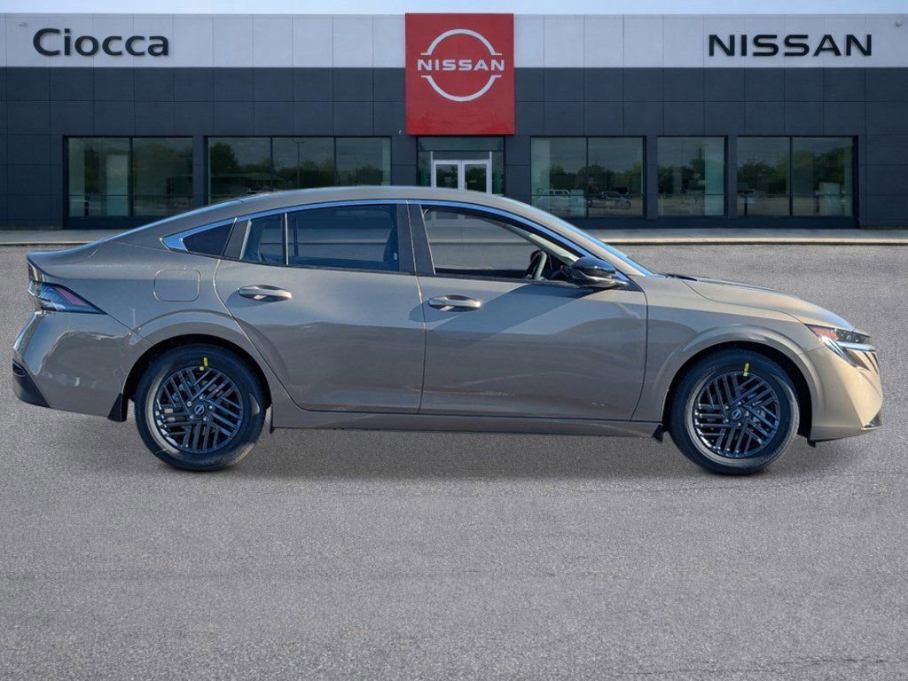 New 2026 Nissan Sentra SV w/ SV Convenience Package FWD image 6