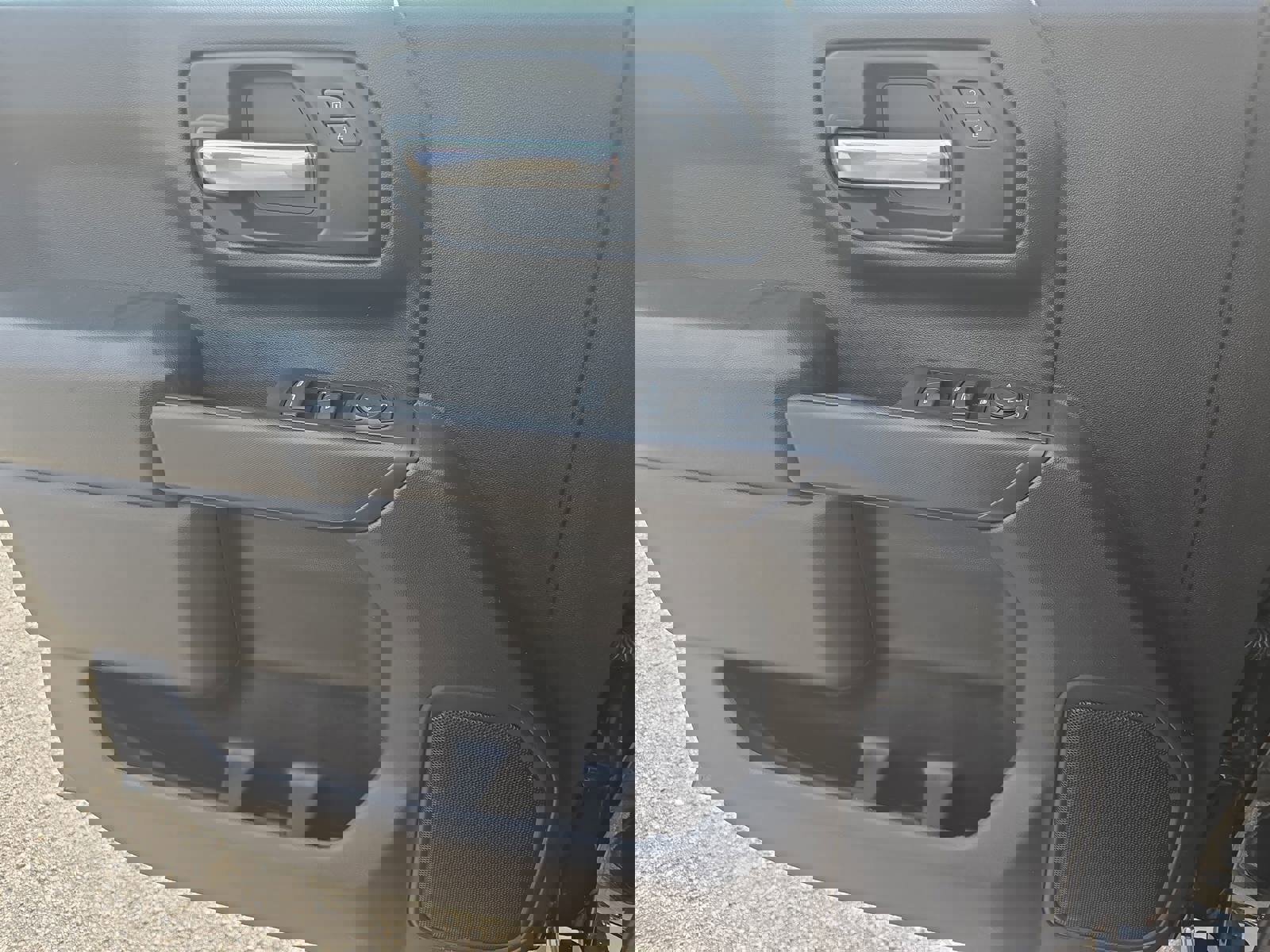 Used 2020 Chevrolet Silverado 1500 Custom Trail Boss w/ Custom Convenience Package image 29