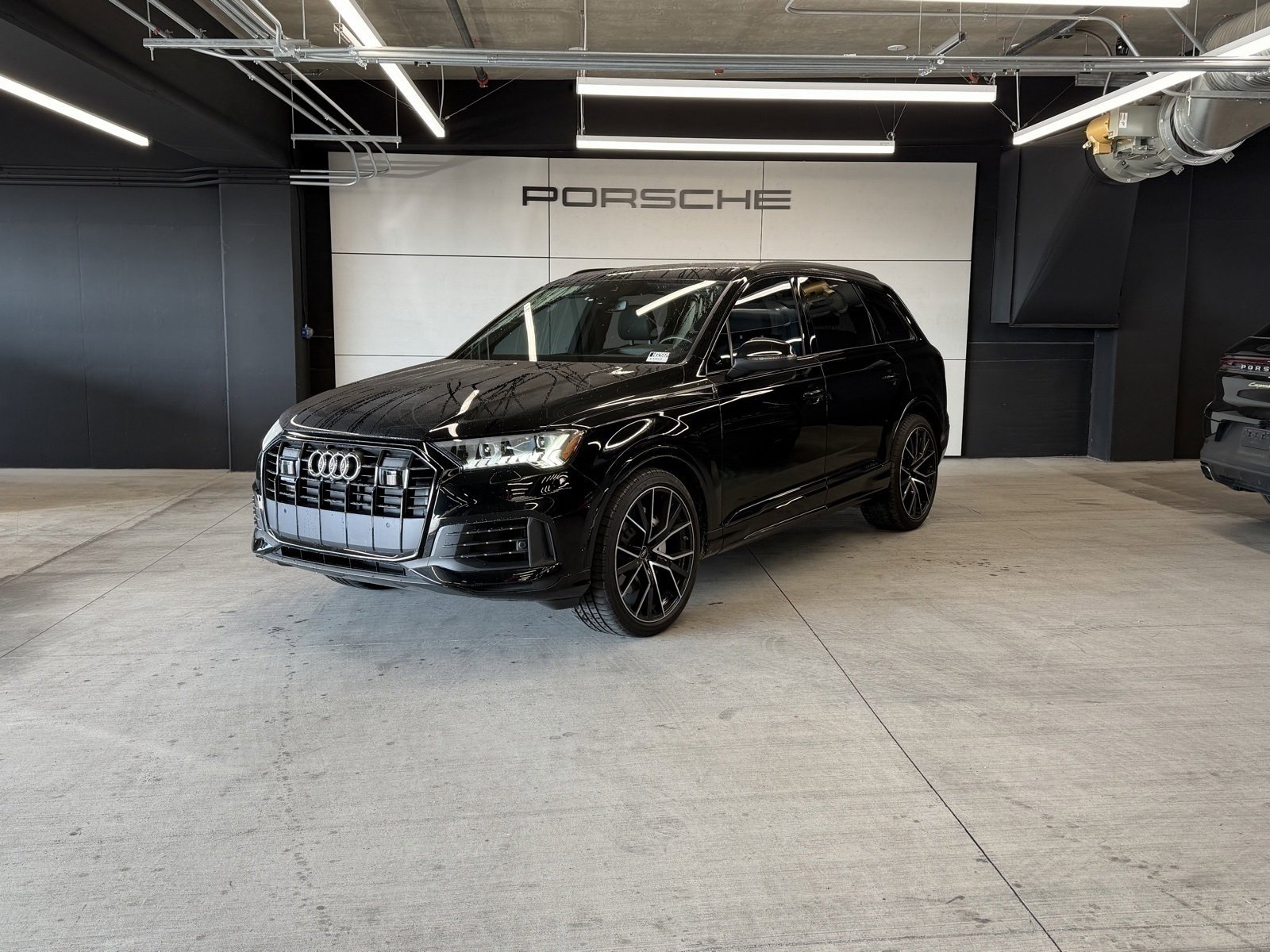 Used 2023 Audi Q7 3.0T Prestige w/ Prestige Package image 1