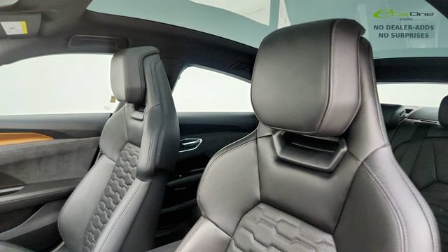 Used 2023 Audi e-tron GT Premium Plus AWD/4WD image 47