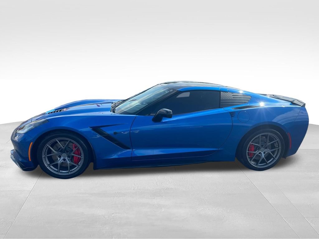 Used 2014 Chevrolet Corvette Stingray Coupe w/ 2LT Preferred Equipment Group RWD video 2