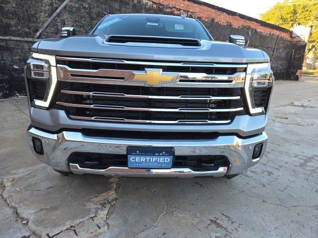 Certified 2025 Chevrolet Silverado 2500 LTZ w/ LTZ Convenience Package image 2