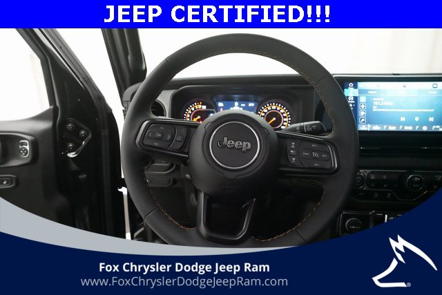 Used 2024 Jeep Gladiator Sport image 4