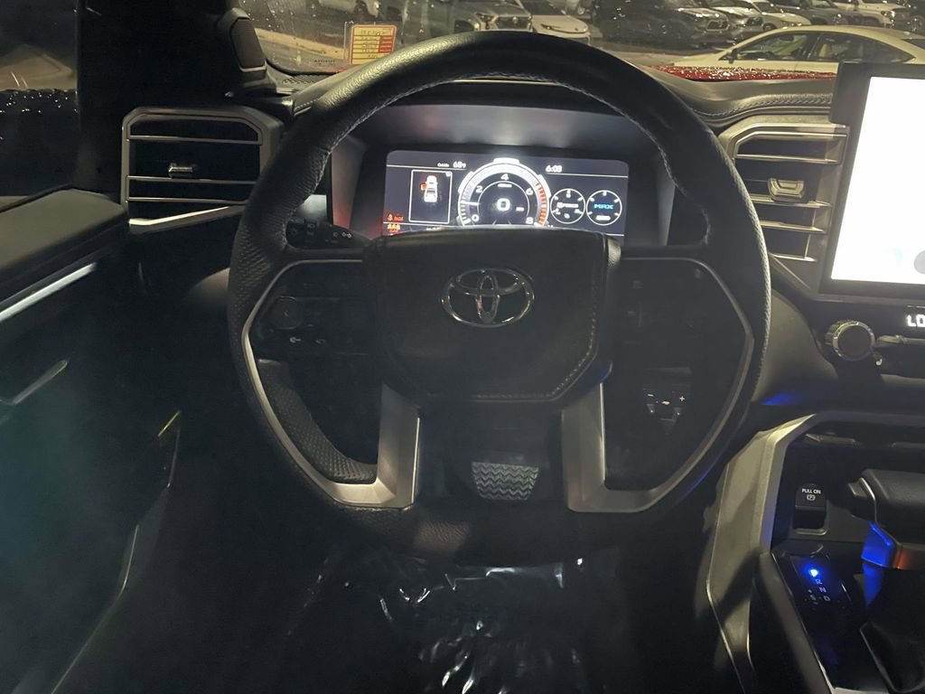Used 2025 Toyota Tundra Platinum image 25