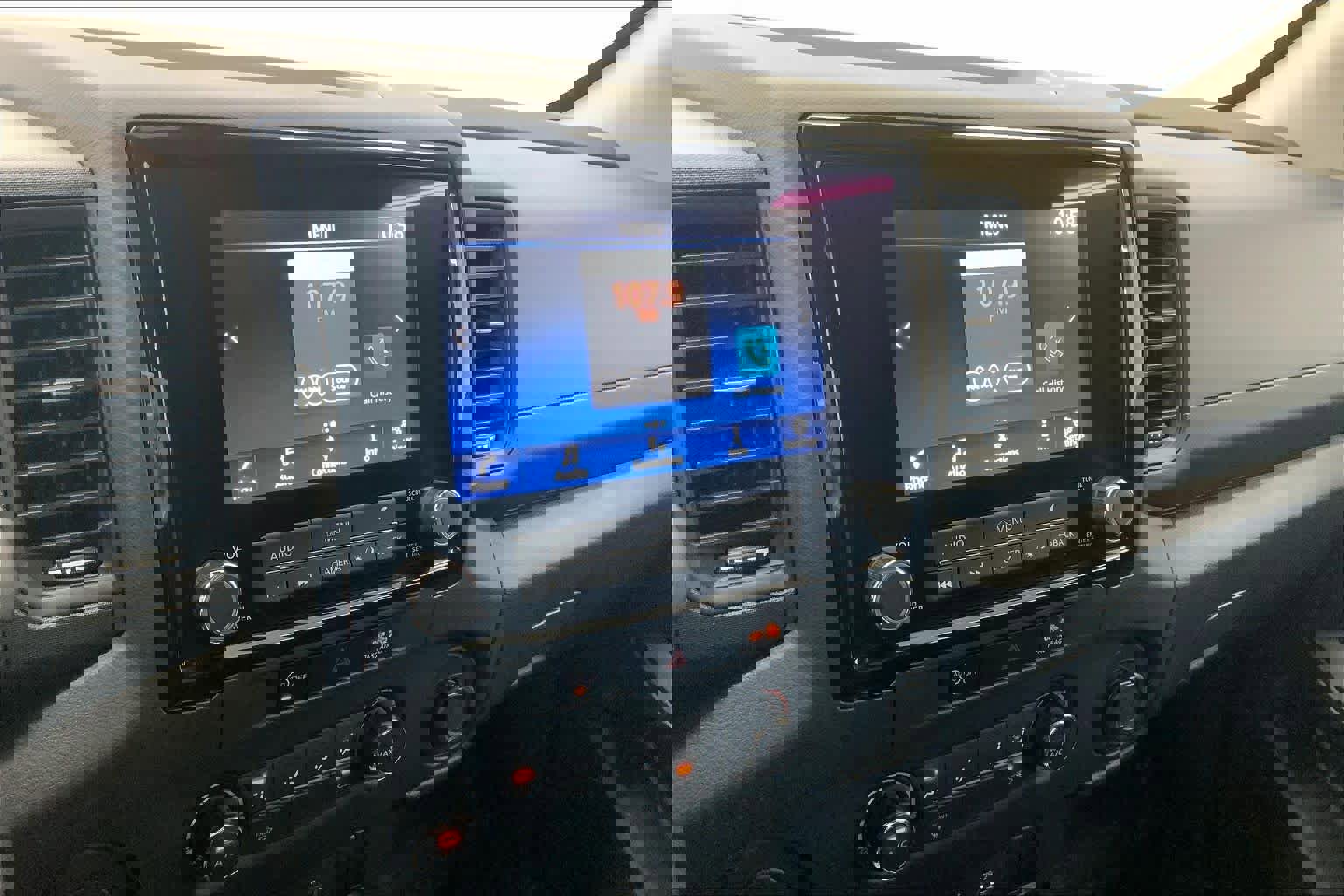 Used 2024 Nissan Frontier S image 23