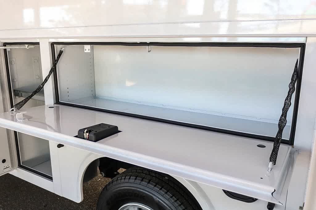 New 2026 Ford E-350 and Econoline 350 Super Duty w/ Power Equipment Group RWD image 22