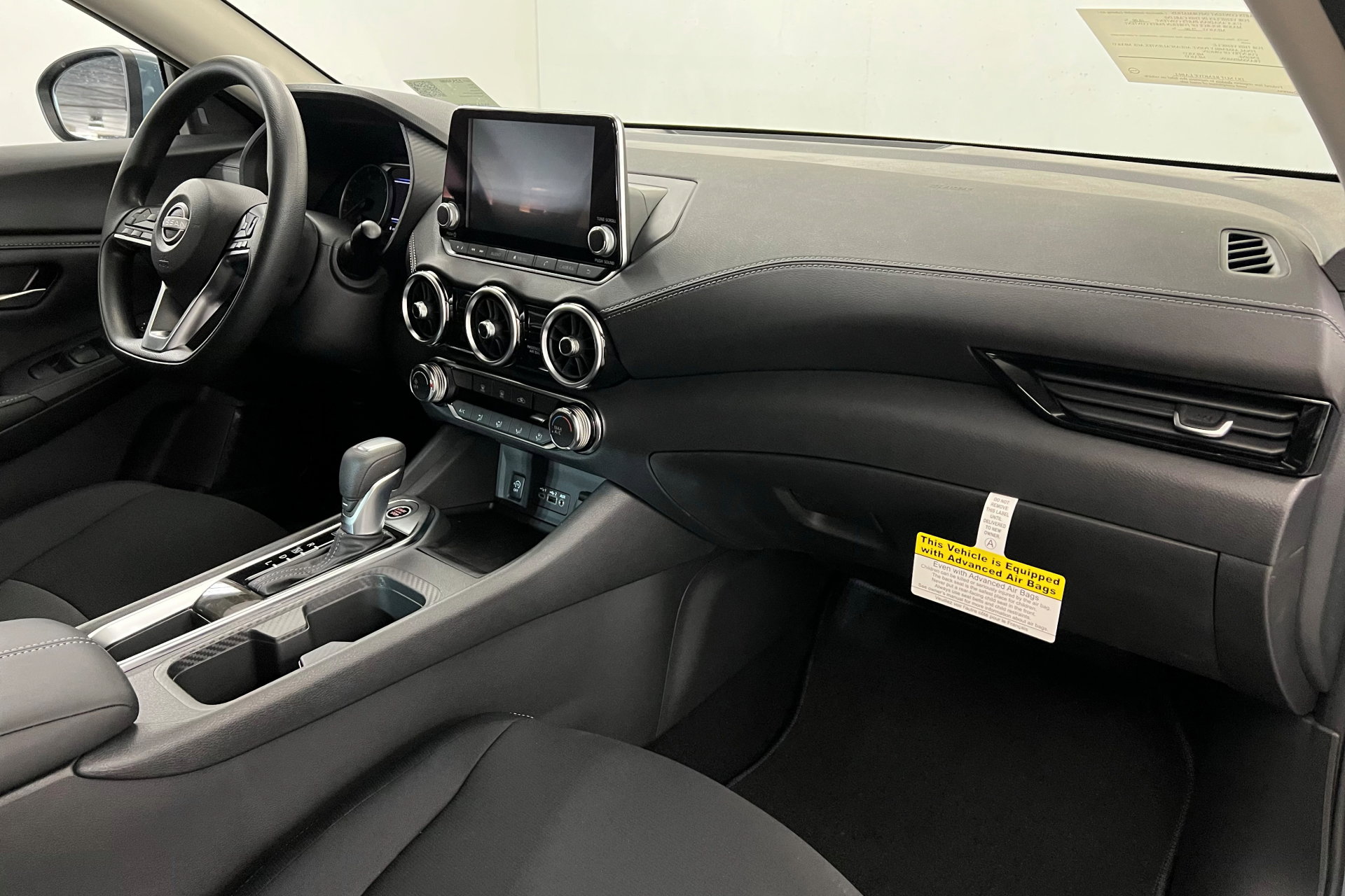 New 2025 Nissan Sentra SV image 24