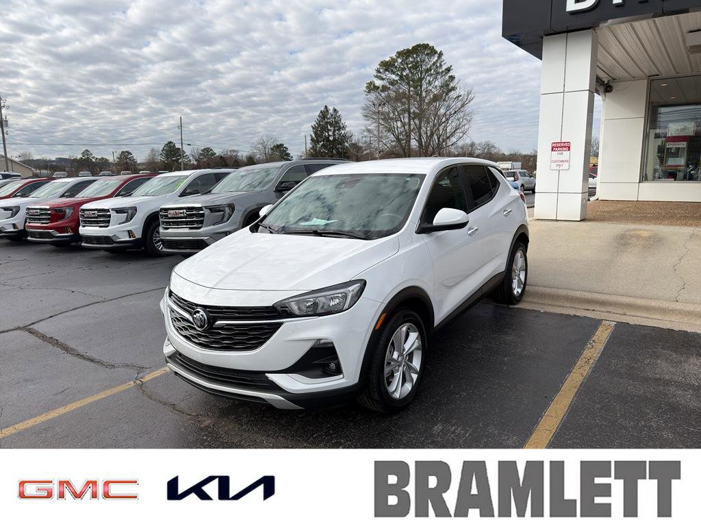 Used 2020 Buick Encore GX Preferred w/ Cold Weather Comfort Package image 1