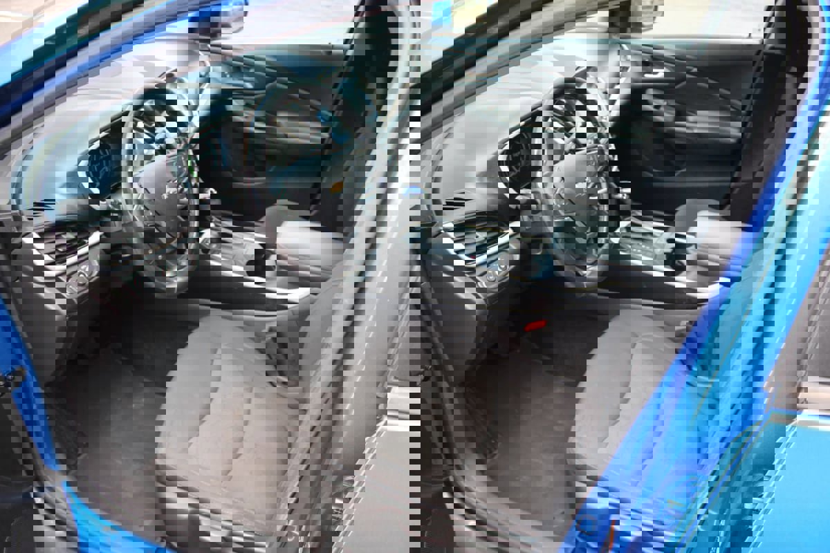 Used 2016 Chevrolet Volt LT image 10