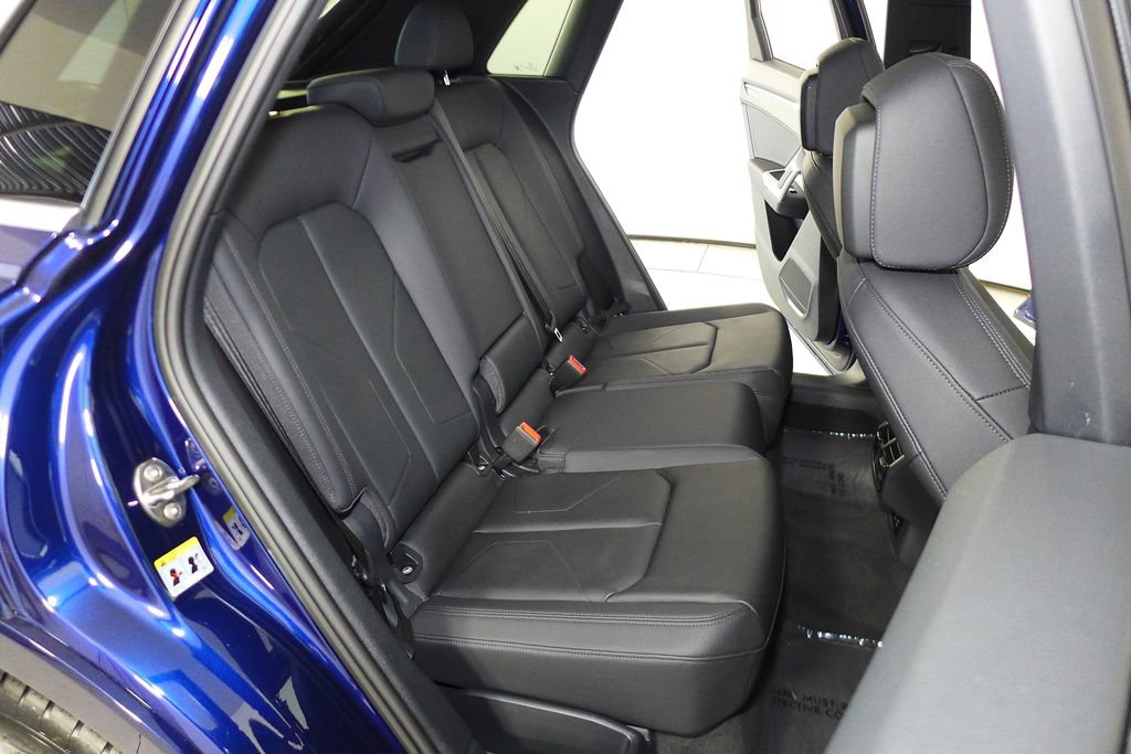 Used 2022 Audi Q3 2.0T Premium w/ Convenience Package image 20
