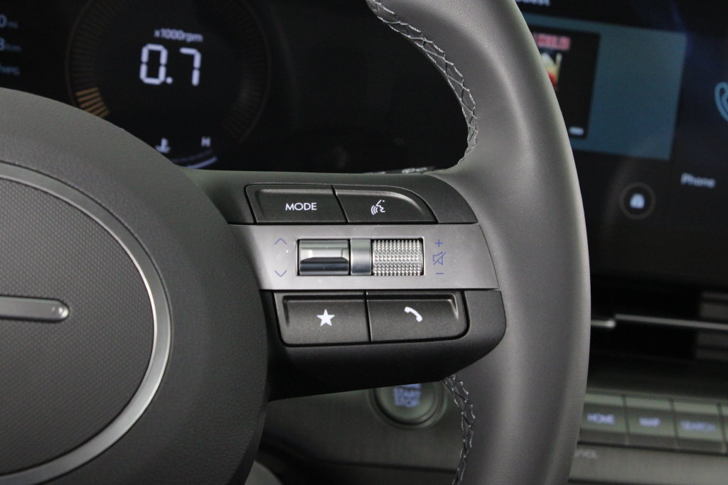 Certified 2027 Hyundai Kona SEL Sport FWD image 29